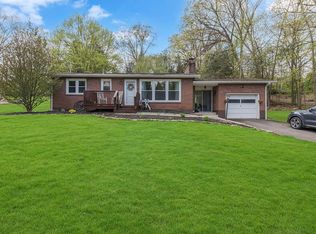 105 W McQuistion Rd, Butler, PA 16001