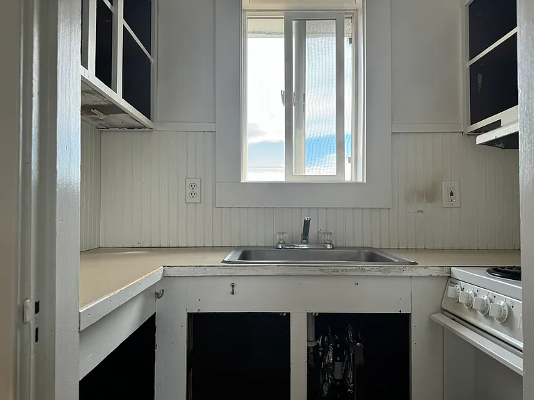 4014 Midvale Ave N #C — Photo 3