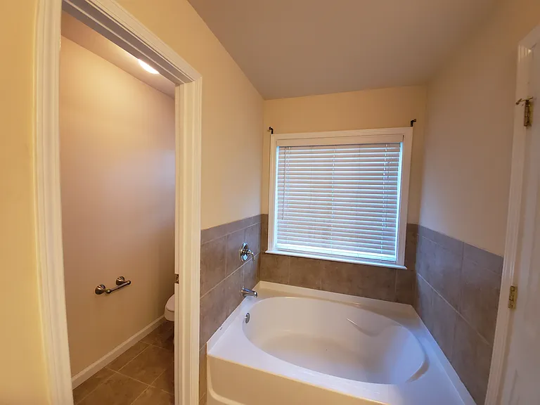 6083 Joybrook Rd — Photo 14