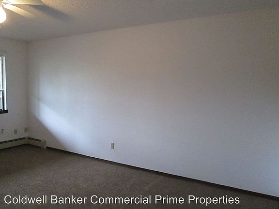 3rd image of 920 Iowa Ave APT 2