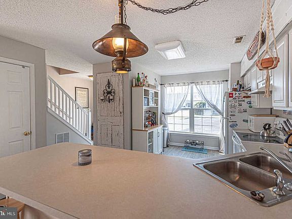 5th image of 38267 Thistle Ct Unit 32