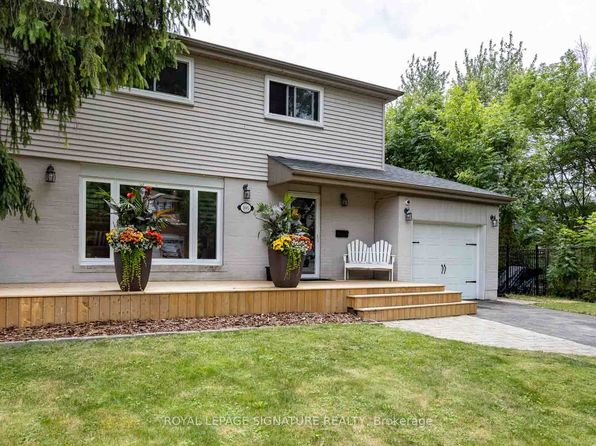 105 Catalina Dr #E08, Toronto, ON M1M 1K7