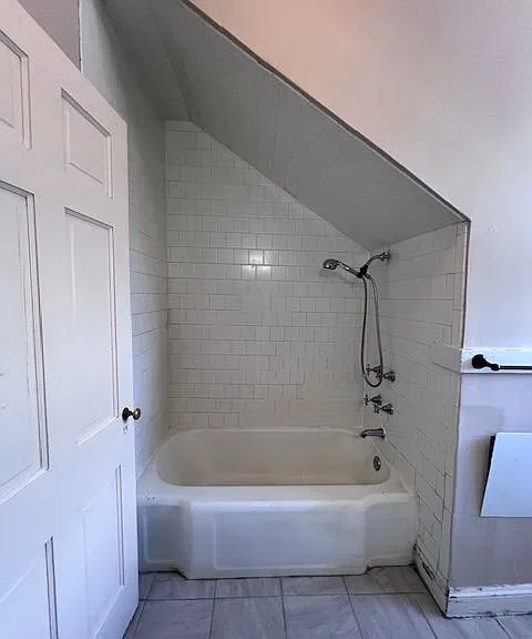 310 Washington St #9 — Photo 25