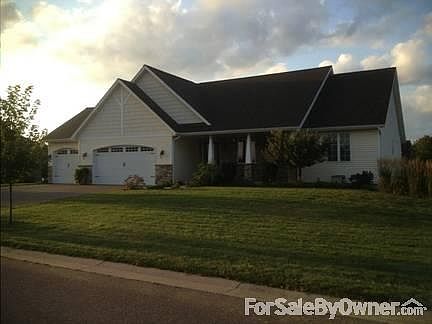 1st image of 414 Aspen Grove Ln