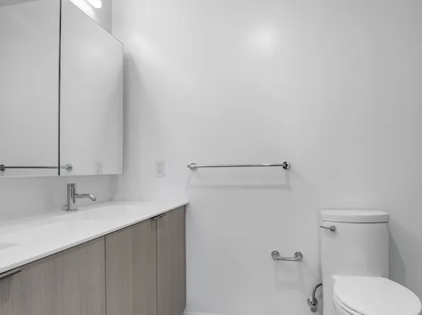 29-22 Northern Boulevard image 7 of 21