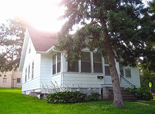 2703 N 62nd St, Omaha, NE 68104