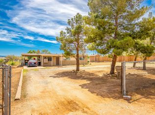 16727 Manzanita St, Hesperia, CA 92345