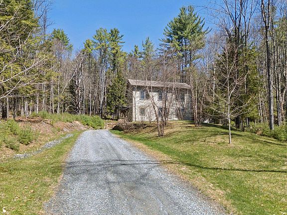 5th image of 207 Hartness Way