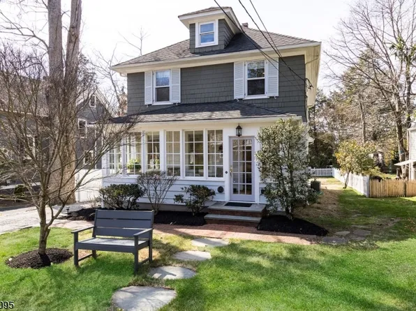 65 Division Ave, New Providence Boro, NJ 07974