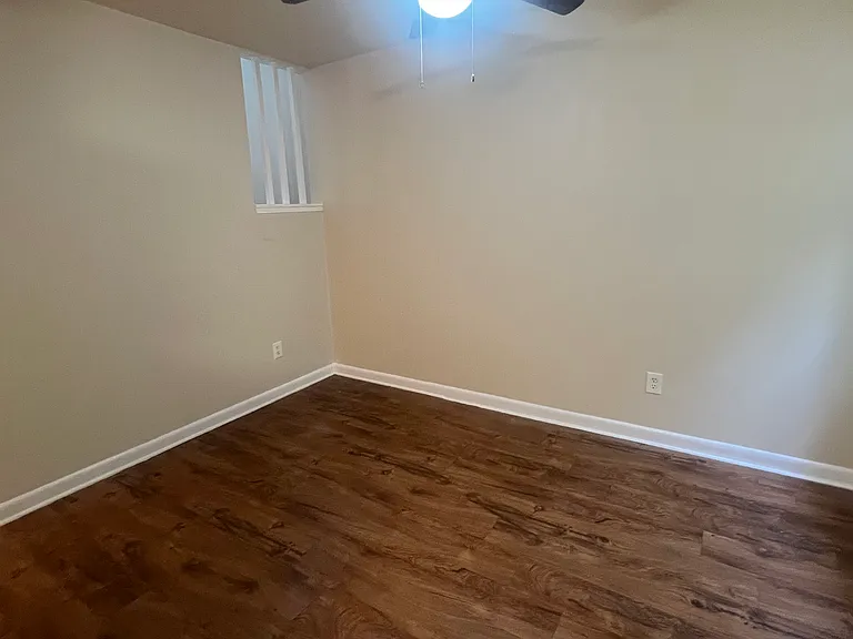3260 Highpoint Ct — Photo 7