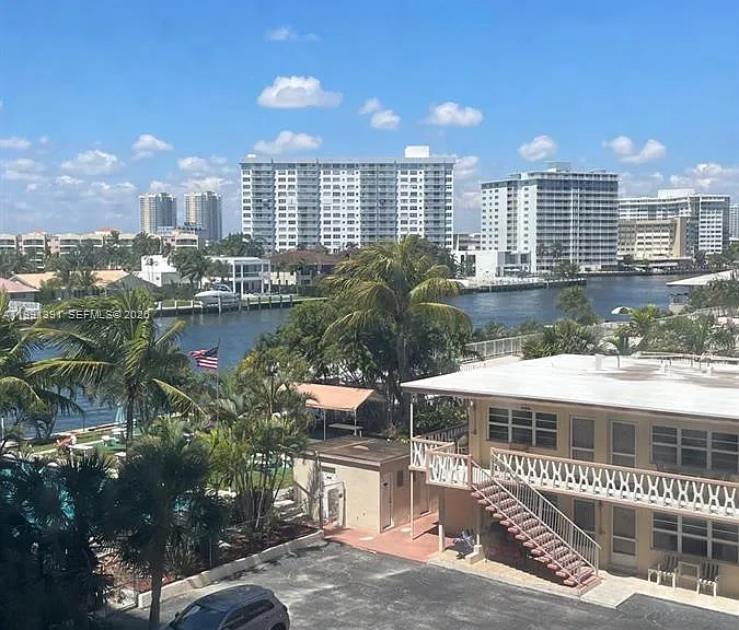 2017 S Ocean Dr #405W — Photo 18