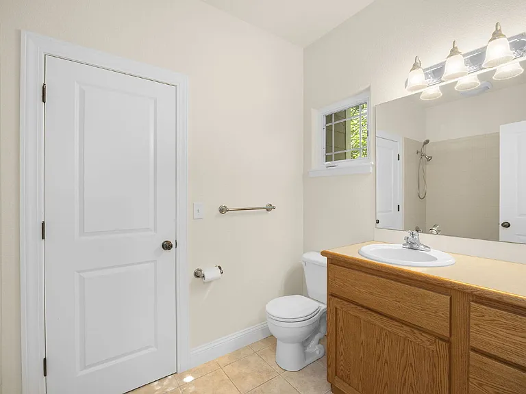 3226 Coneflower Ct — Photo 9