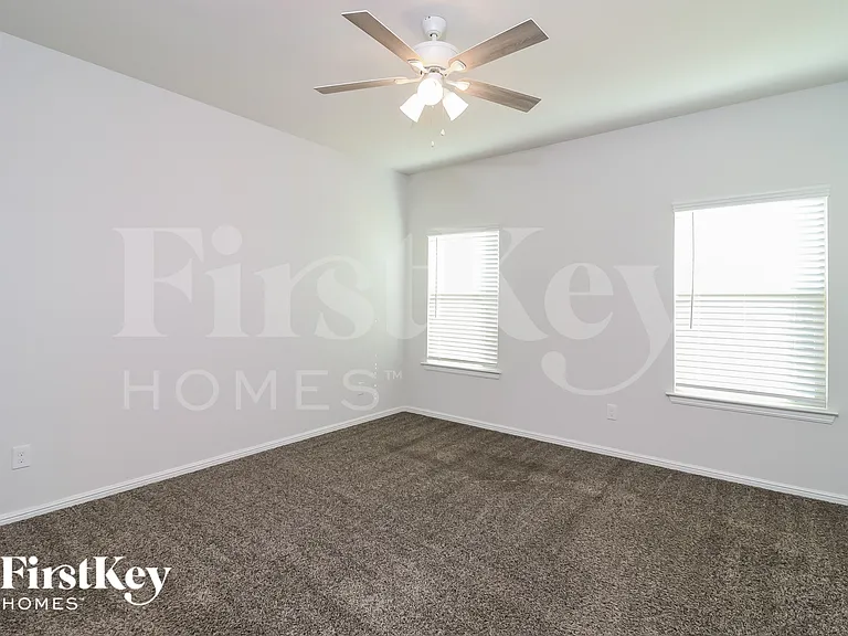 4701 Feltleaf Ave — Photo 8