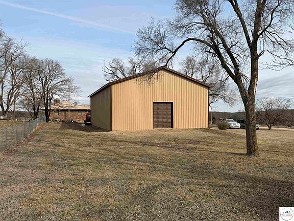 2nd image of 6045 NE 601st Rd