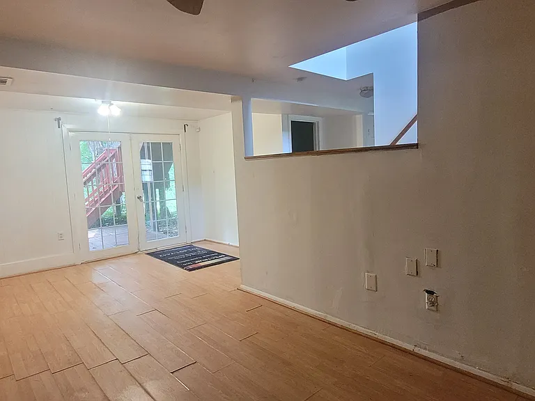 4419 Kentmore Dr — Photo 53