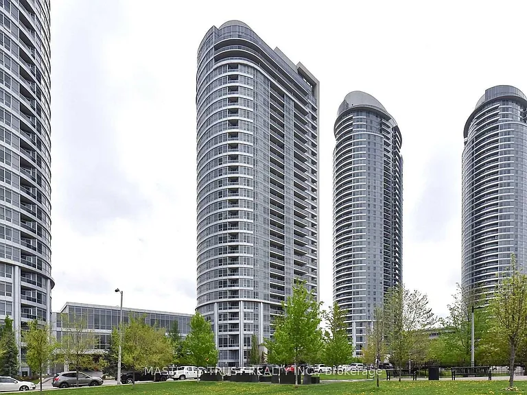 151 Village Green Sq #2606 — Photo 1