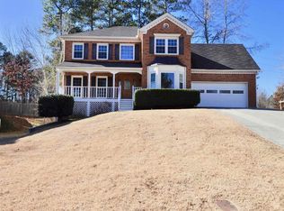 1014 Sunny Field Ln, Lawrenceville, GA 30043