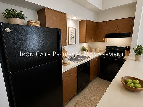 4th image of 2110 Menard St #A
