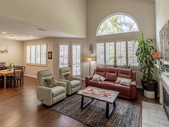3rd image of 28783 Startree Ln