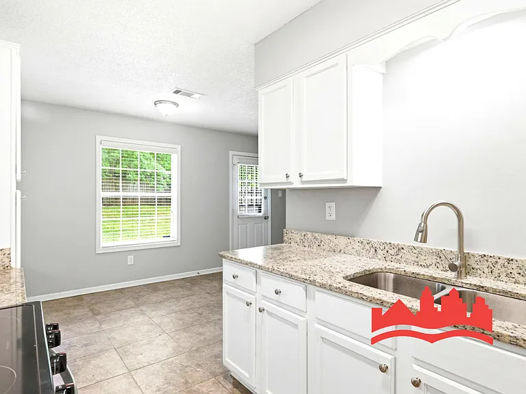 3989 Battlefield Dr — Photo 17