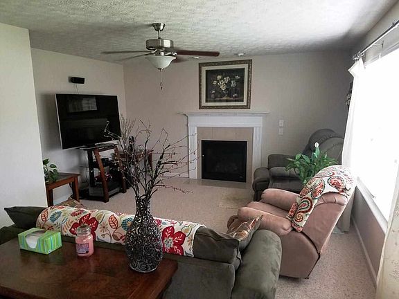 2nd image of 4428 Stergen Dr