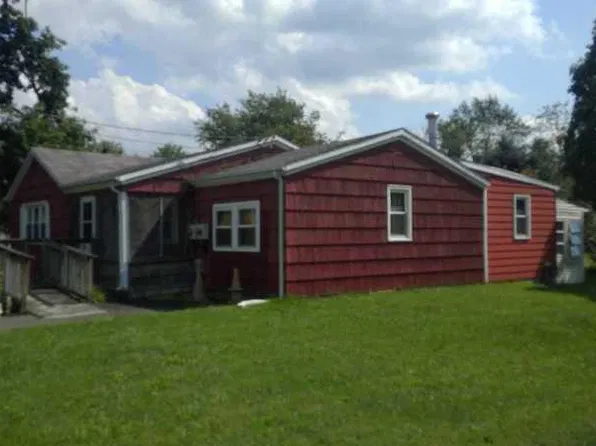 960 Winslow Rd, Williamstown, NJ 08094