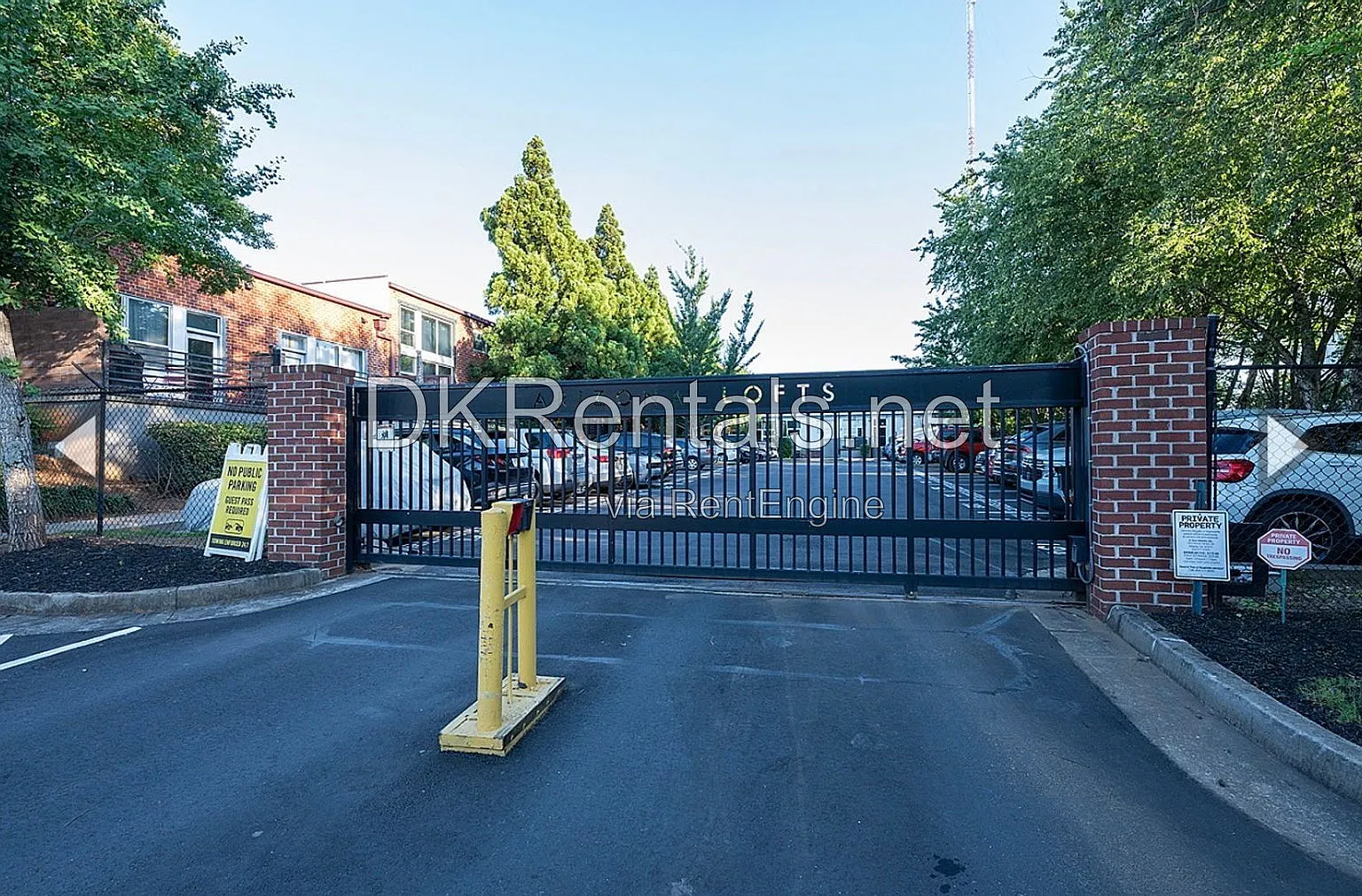 195 Arizona Ave NE — Photo 4