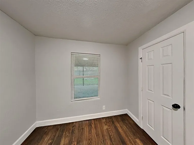 2445 McAdoo Ln — Photo 10