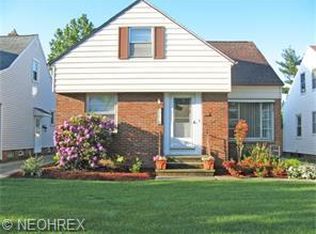 4170 Stonehaven Rd, South Euclid, OH 44121