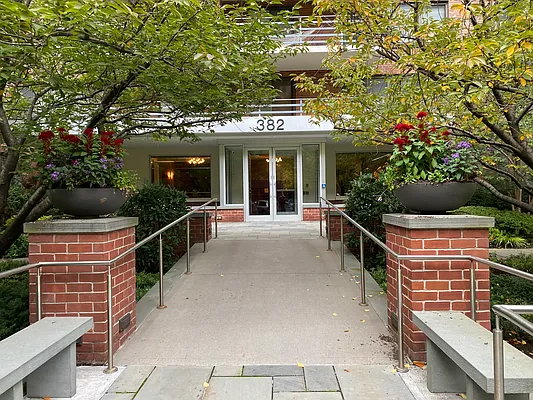 Rented by Brown Harris Stevens | media 23