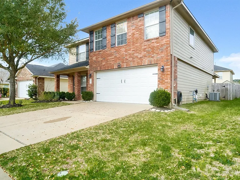 15807 Little Miss Creek Dr — Photo 1
