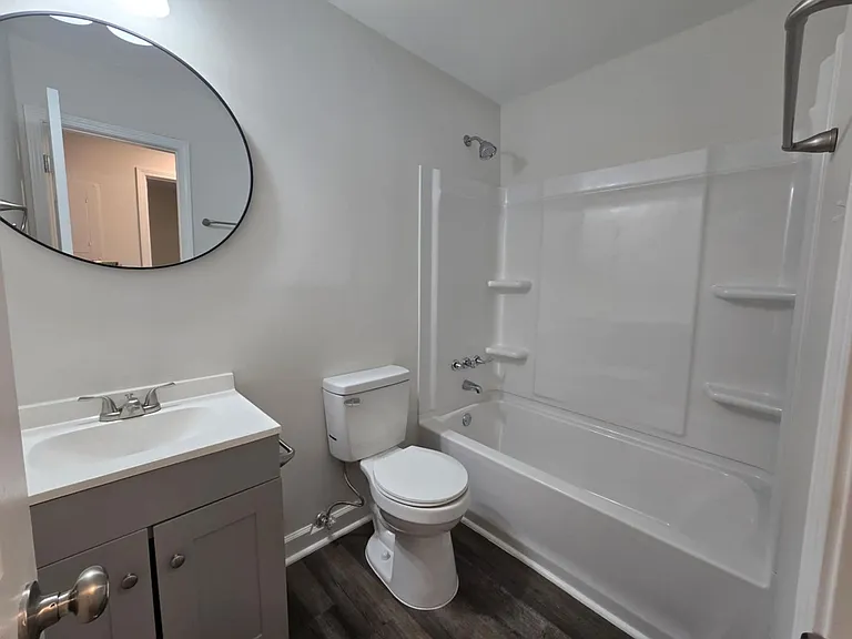 1443 Larkhall Dr — Photo 13