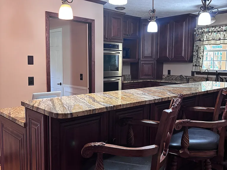 161 Country Club Dr — Photo 3