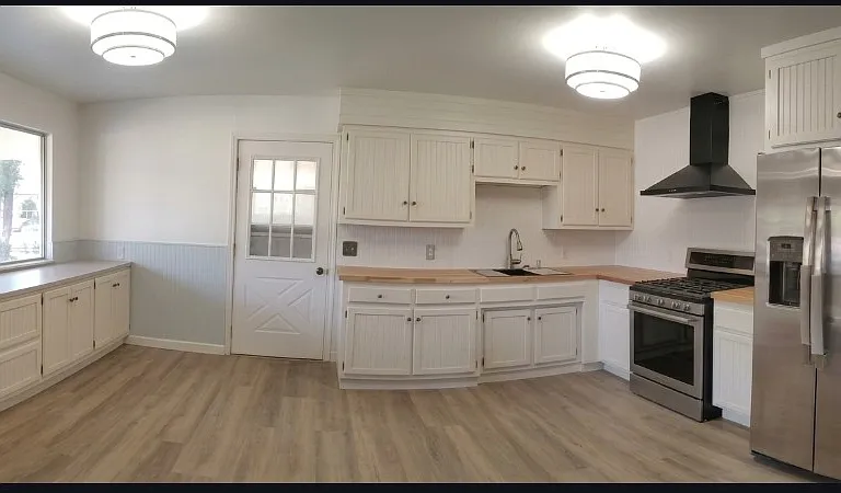 1200 Phillips Dr — Photo 6