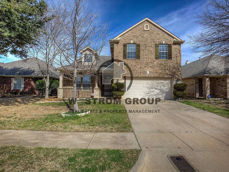 4537 Chris Dr — Photo 3