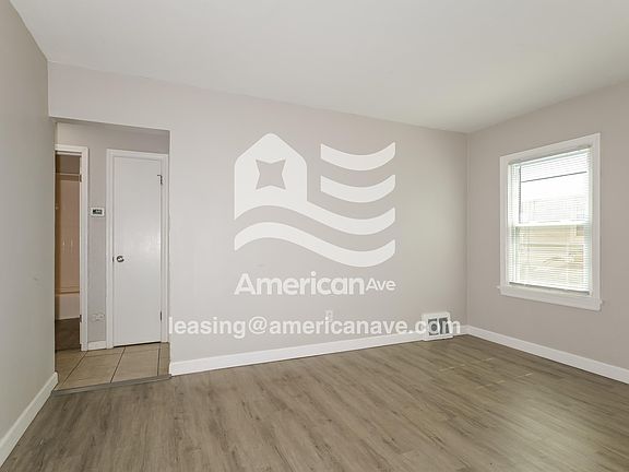 3-Living Room