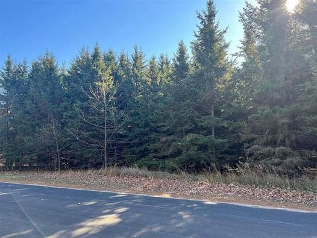2nd image of 2.19 Acres RIVERVIEW DRIVE