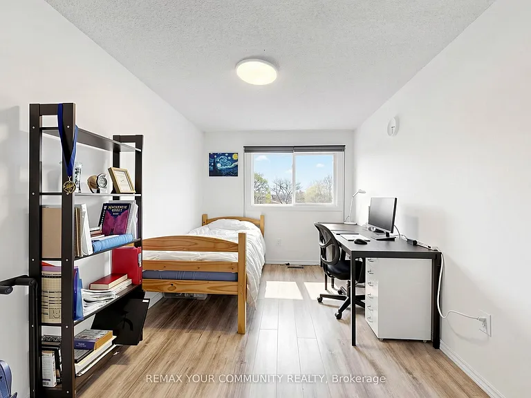 63 Patrice Cres #UPPER — Photo 30