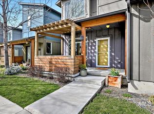 291 E Thurman Mill Ln, Garden City, ID 83714
