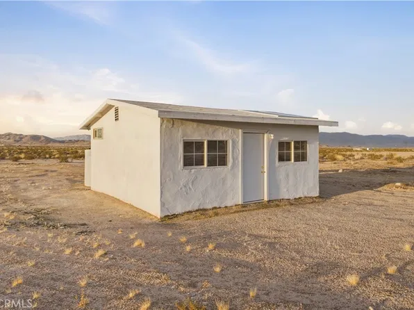 77420 Raymond Dr, Twentynine Palms, CA 92277