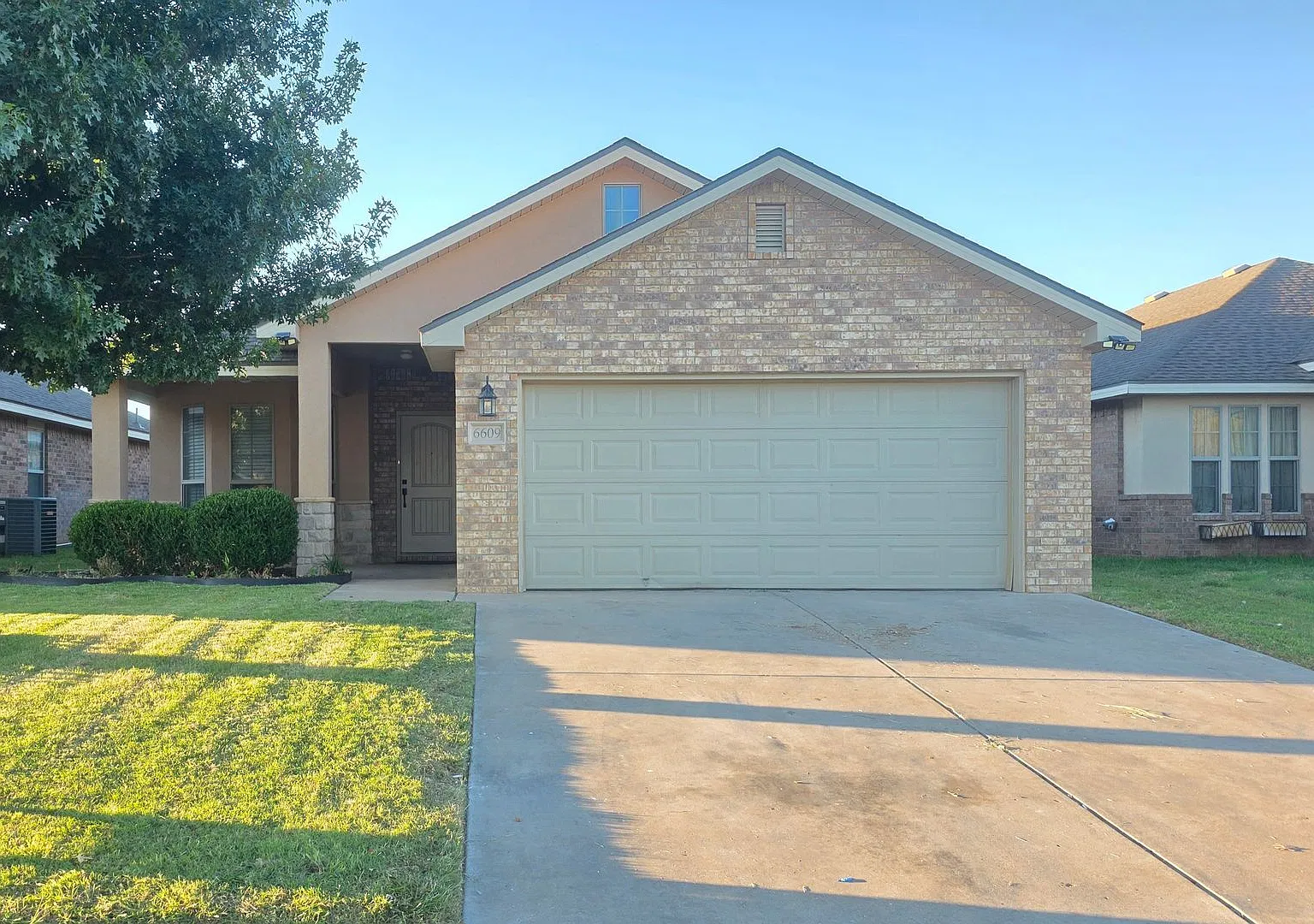 For Lease -Geourgous 3/2/2 - Milwaukee Ridge - Frenship Isd — Photo 1