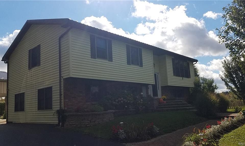 1st image of 163 Exchange St