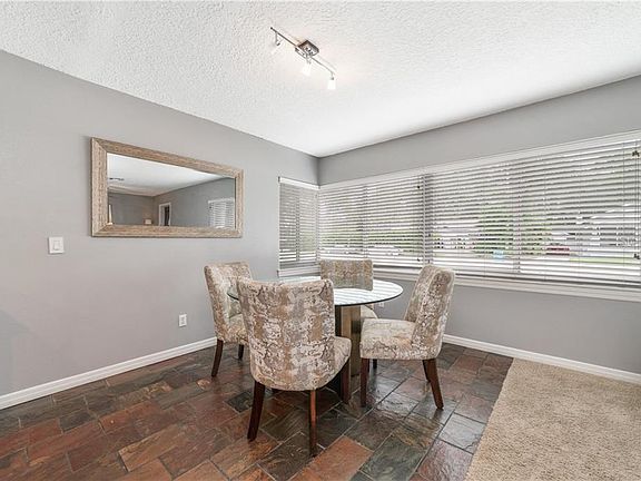 5th image of 1410 Virginia Dr