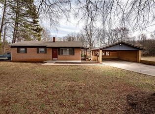 107 Ruth Ave, Newton, NC 28658