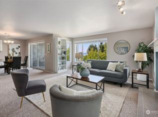 11225 NE 68th St APT 2, Kirkland, WA