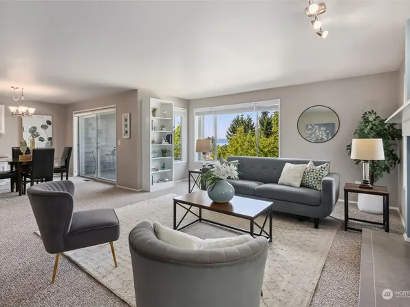 11225 NE 68th Street #2, Kirkland, WA 98033
