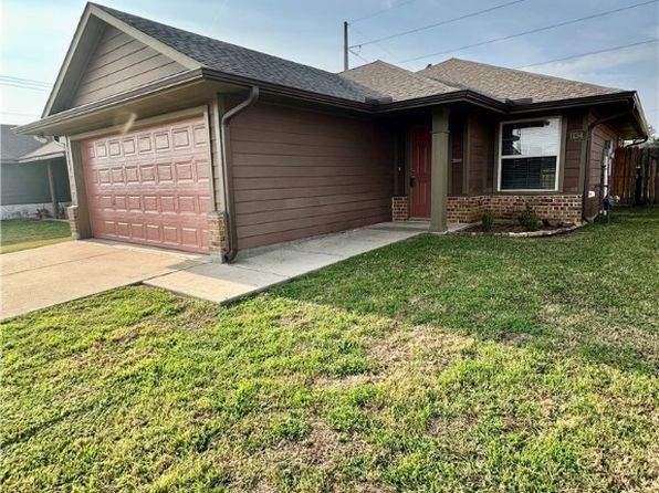 1134 Cottage Grove Cir