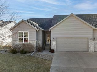 2947 Brookvalley Ct, Marion, IA 52302