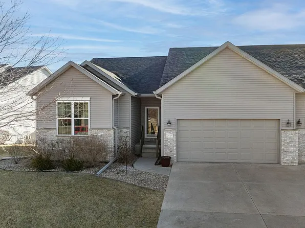 2947 Brookvalley Ct, Marion, IA 52302