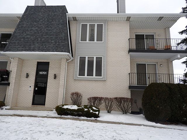 1st image of 15701 S Lake Hills Ct #1N